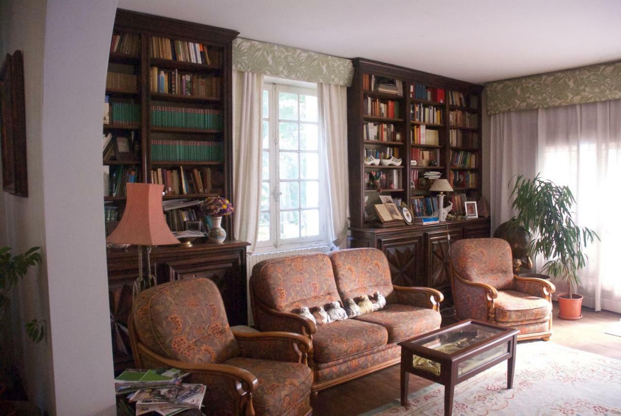 Le Clos Des Cedres B&B La Rochefoucauld Exteriér fotografie