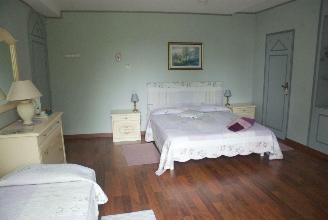 Le Clos Des Cedres B&B La Rochefoucauld Exteriér fotografie